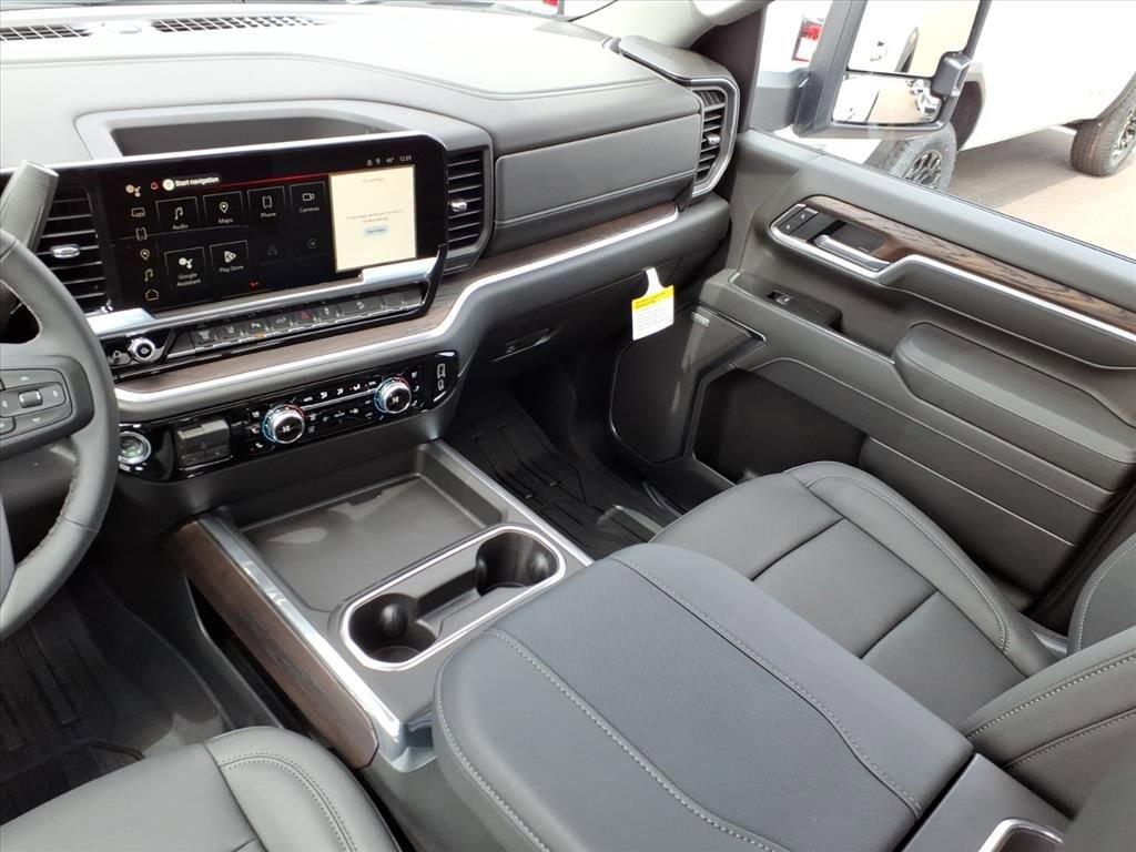 2026 GMC Sierra 2500HD SLT - Photo 10