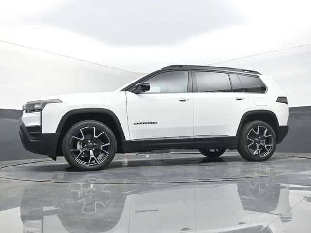 New 2026 Bright White Clear-Coat Exterior Paint Jeep Overland image 43