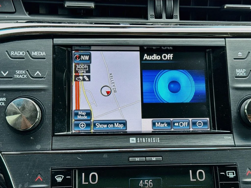 Used 2013 Gray Toyota XLE image 16