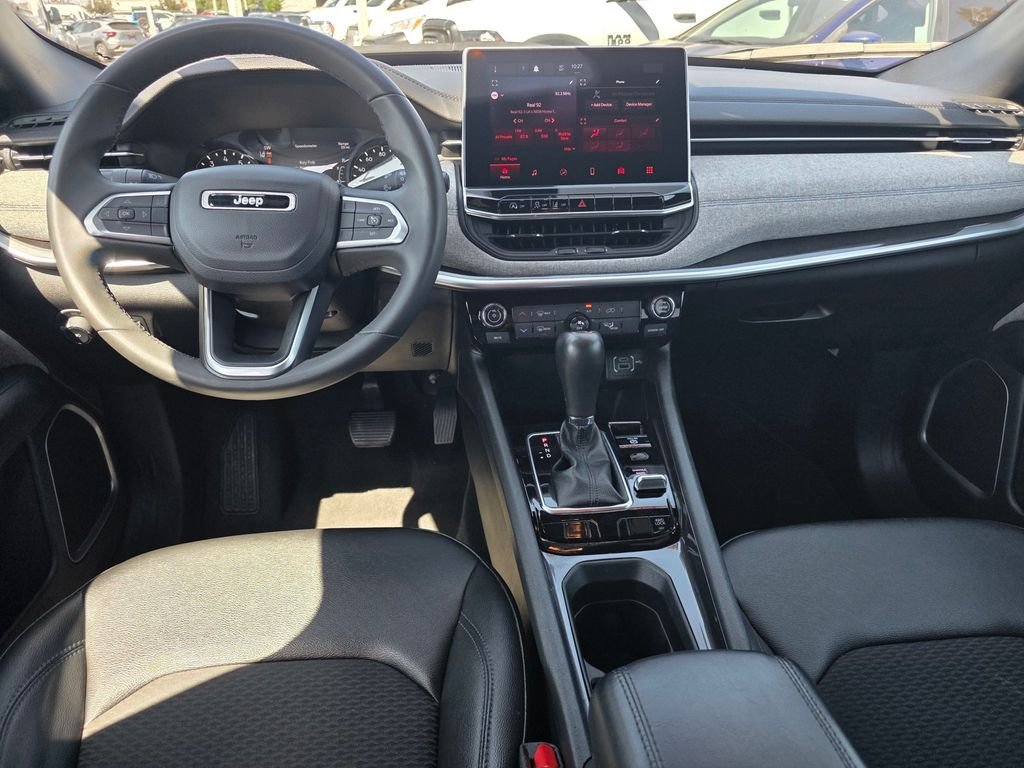 Certified Used 2024 Gray Jeep Latitude image 17
