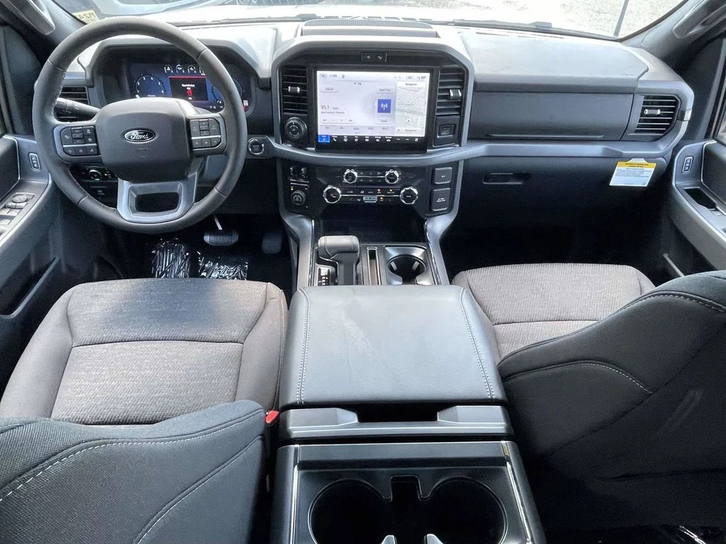 New 2026 Avalanche Ford XLT image 11