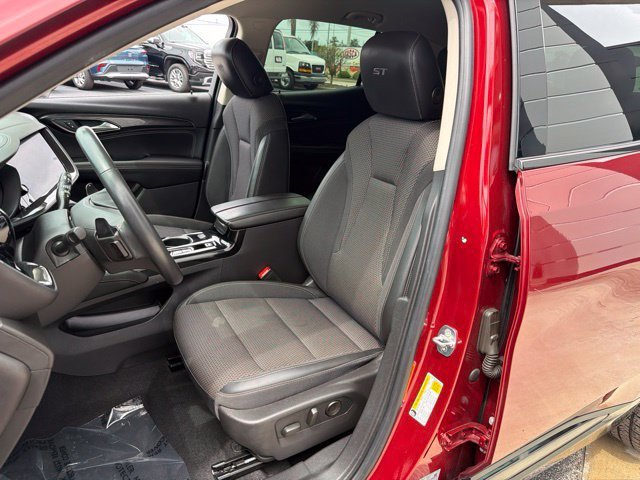 Used 2022 CINNABAR METALLIC Buick Preferred image 14