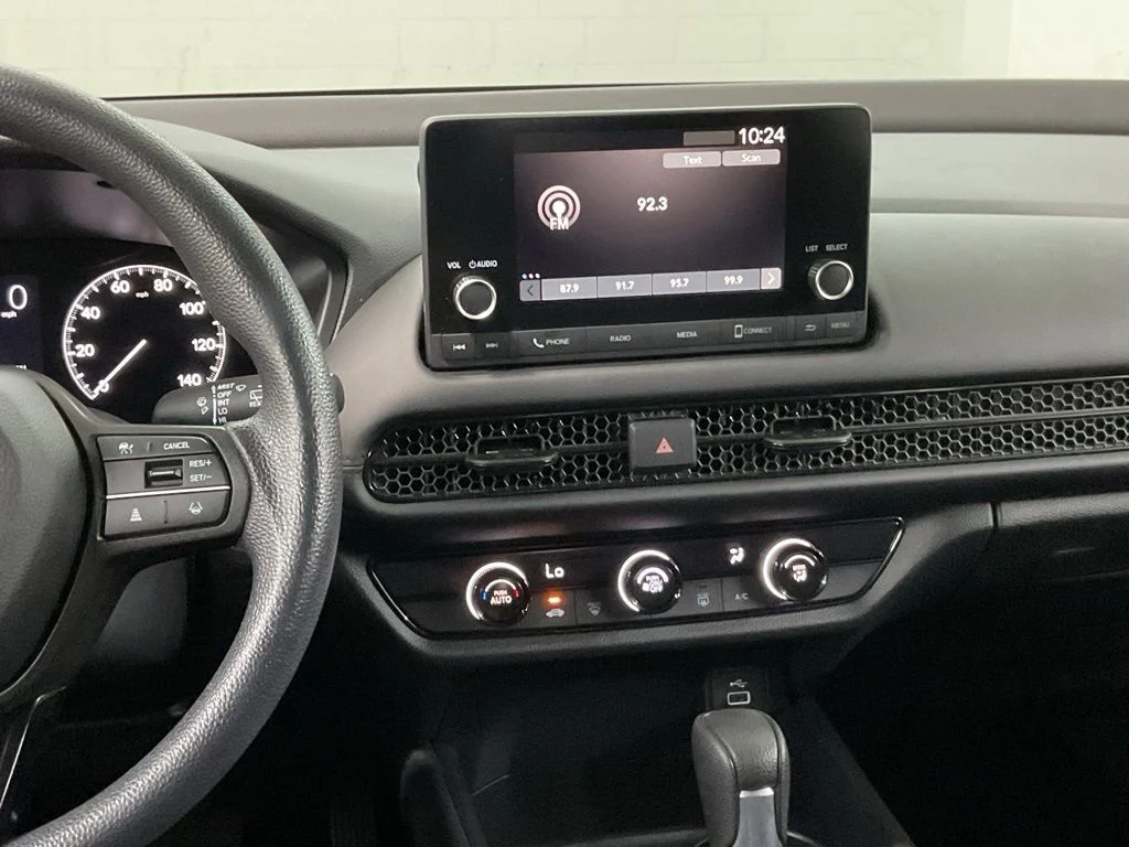 2023 Honda HR-V LX - Photo 13