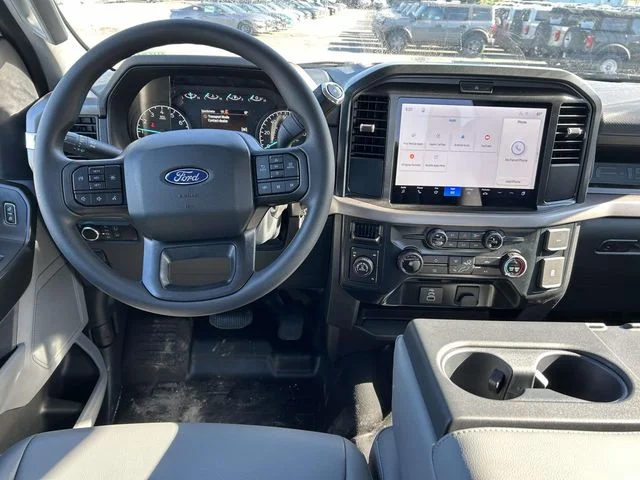 New 2026 Oxford White Ford XL image 9