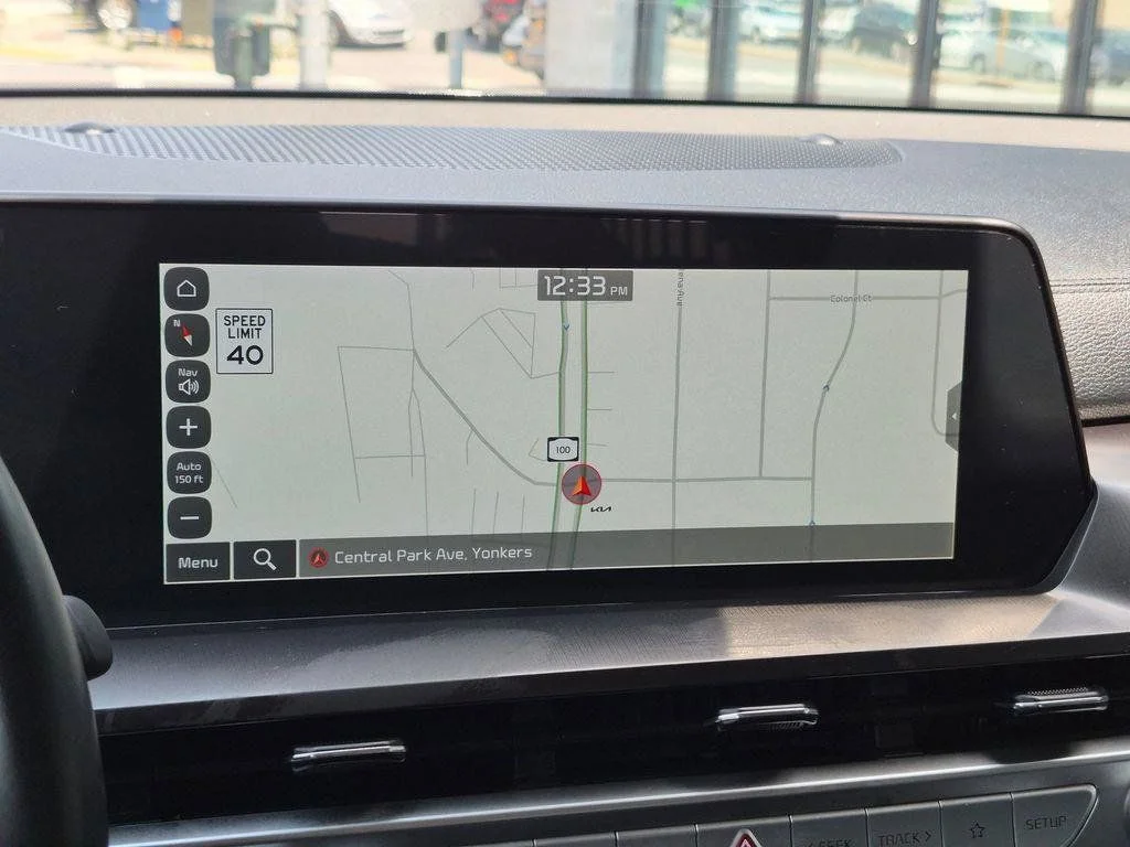 Used 2023 Black Kia S image 19