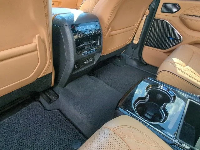 Certified Used 2023 Black Jeep Summit image 23