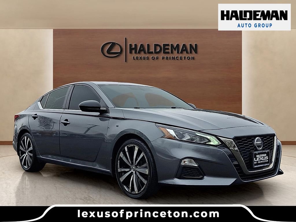 2019 Nissan Altima SR