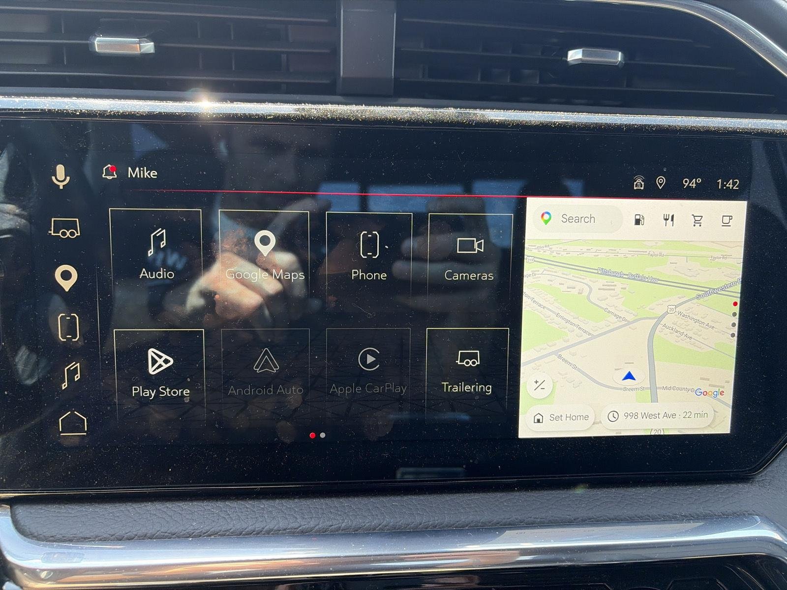Used 2025 Onyx Black GMC Denali image 19