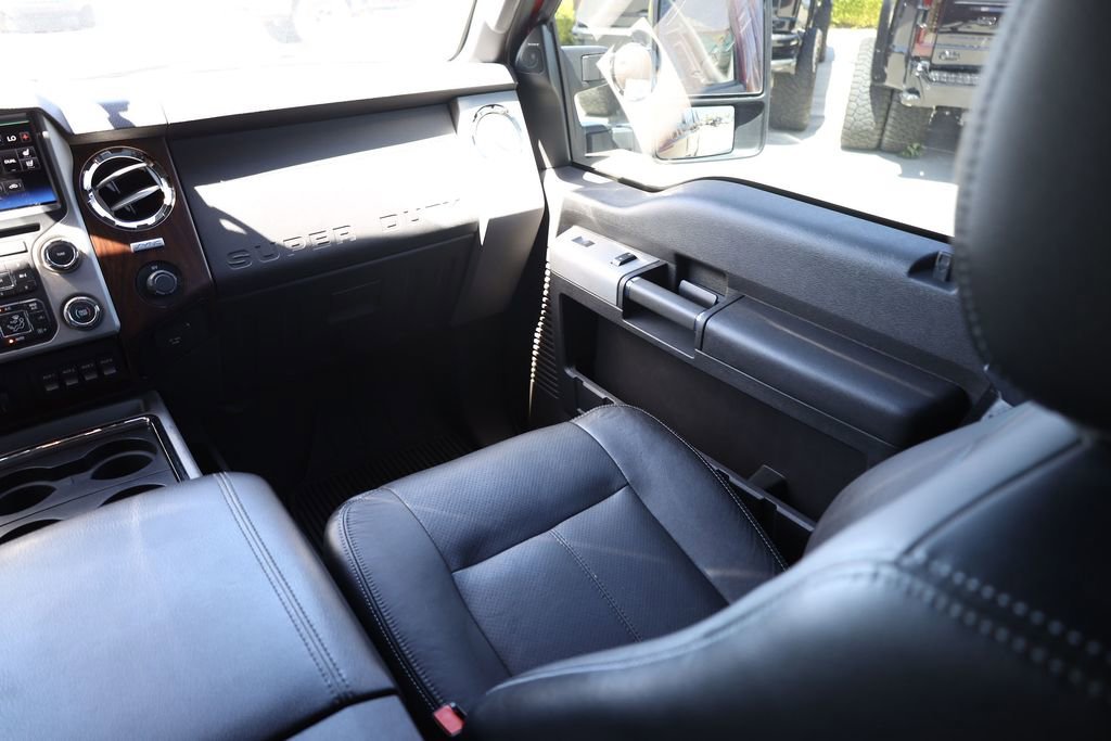 Used 2015 Ruby Red Metallic Ford Lariat image 22