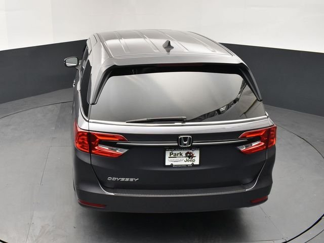 2024 Honda Odyssey EX-L - Photo 17