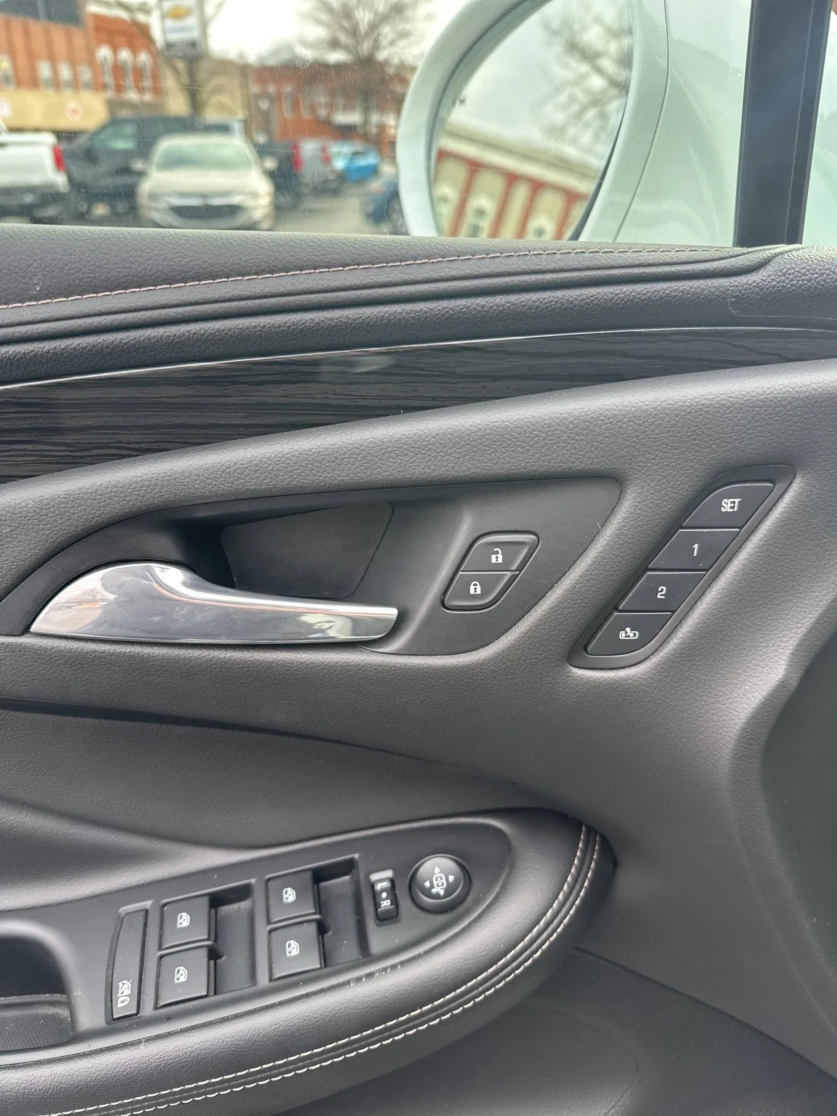 2018 Buick Envision Essence - Photo 10
