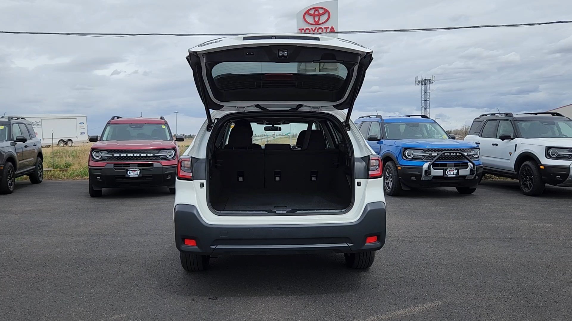 2025 Subaru Outback Premium - Photo 19