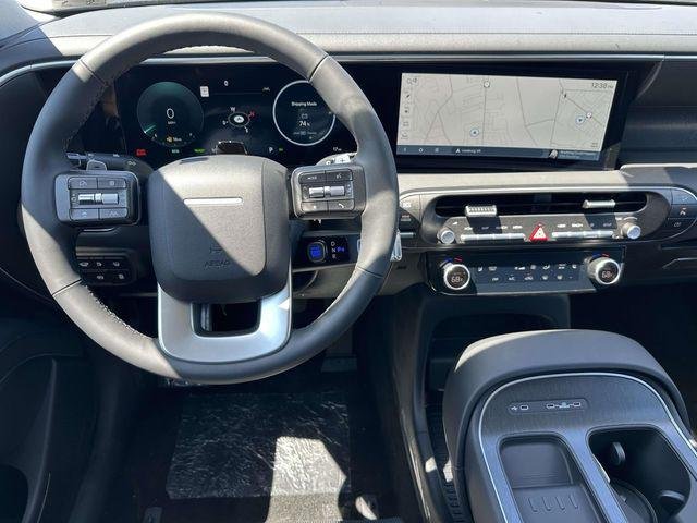 New 2026 Black Hyundai SEL 8P image 17