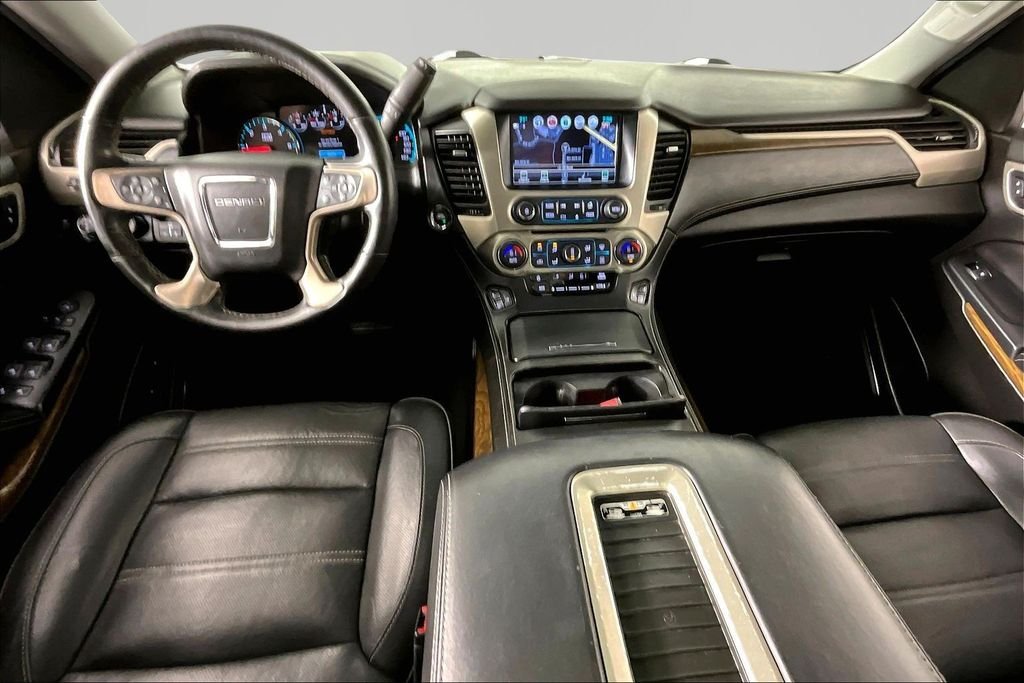 Used 2019 Black GMC Denali image 7