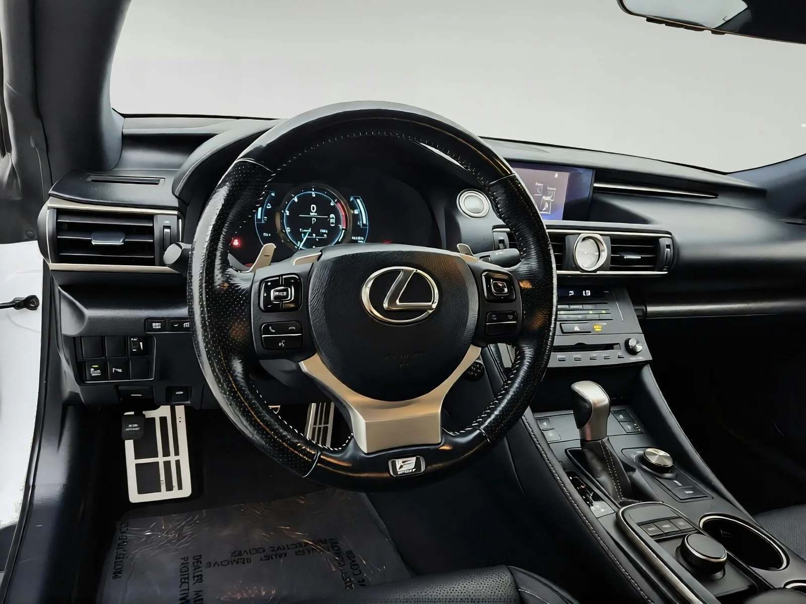 Used 2016 Ultra White Lexus CLOTH image 23