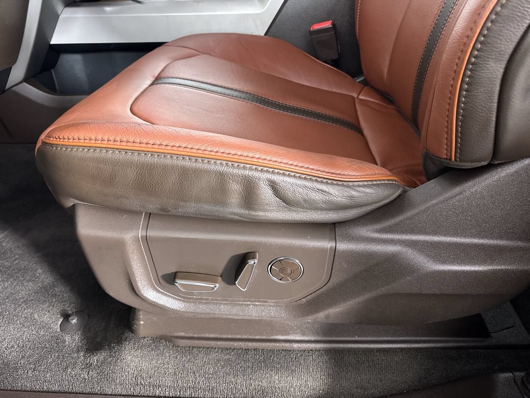 Used 2018 Shadow Black Ford King Ranch image 13