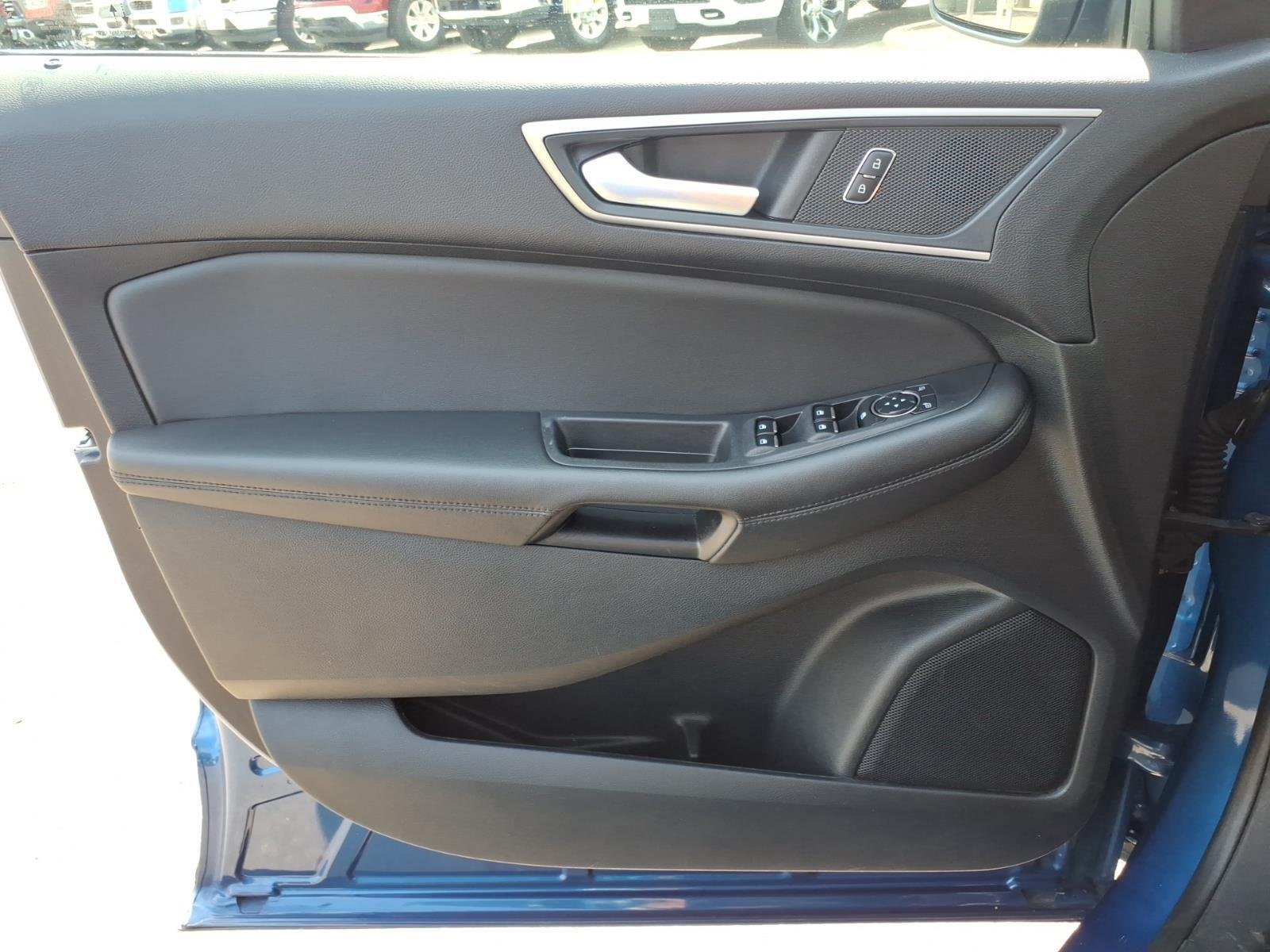 Used 2024 Atlas Blue Ford SEL image 27