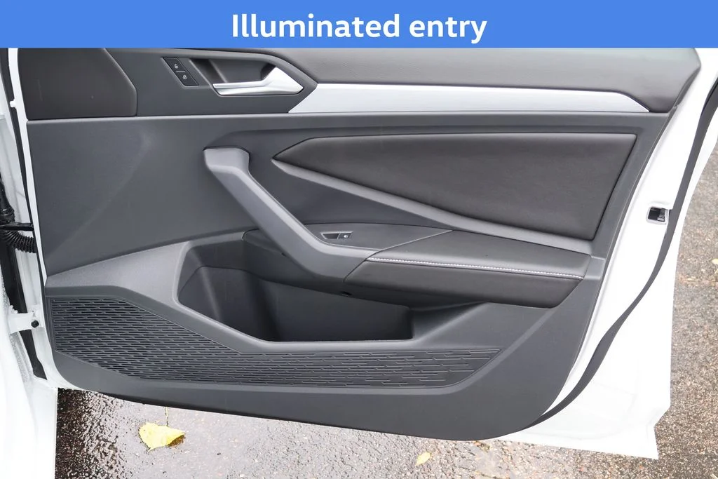 2026 Volkswagen Jetta Sport - Photo 11
