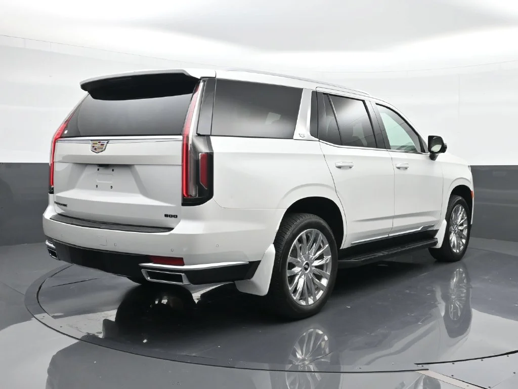 Used 2023 White Cadillac Premium Luxury image 14