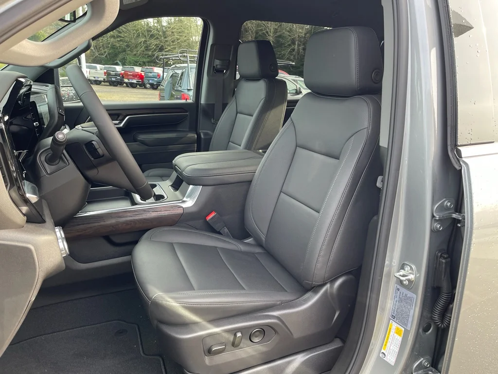 2026 GMC Sierra 2500HD SLT - Photo 23
