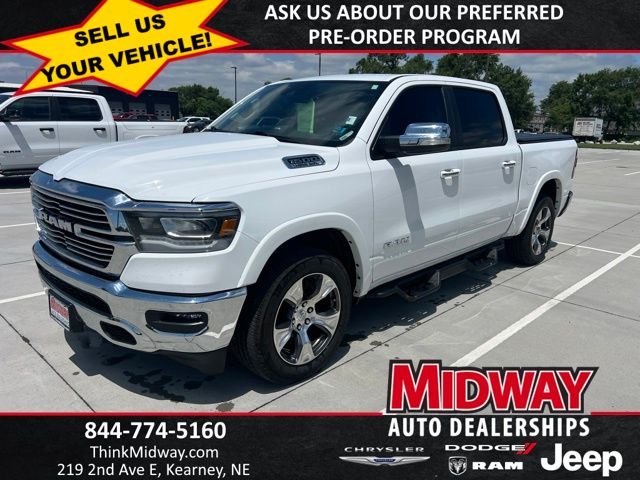2022 RAM 1500 Laramie 4x4 Crew Cab 5'7's photo
