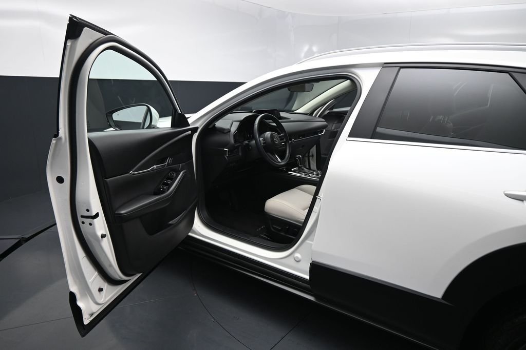 Used 2023 Black Ford Outer Banks image 22
