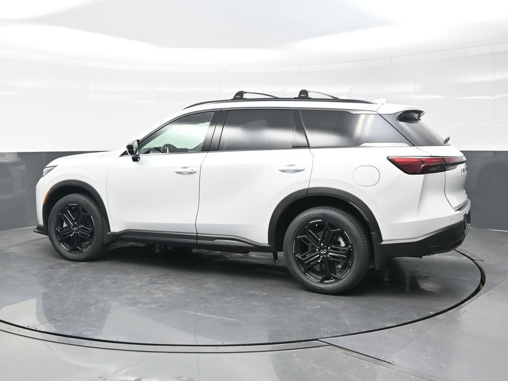 Used 2026 White INFINITI SPORT image 4
