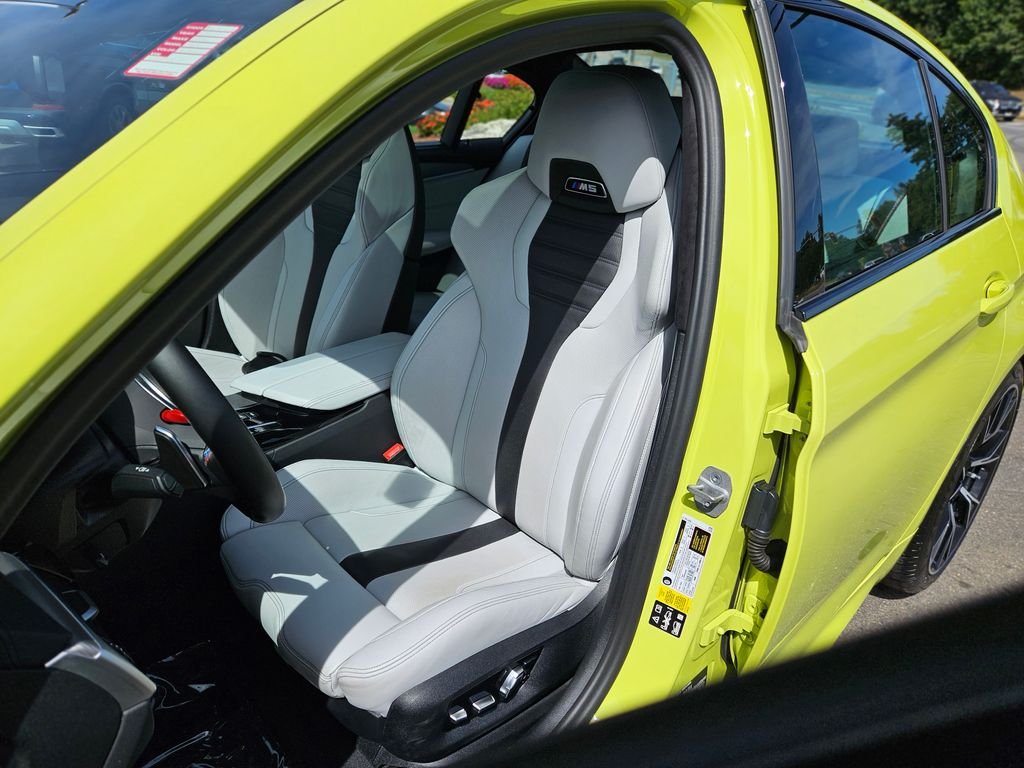 Certified Used 2023 Special Order Color BMW Base image 19