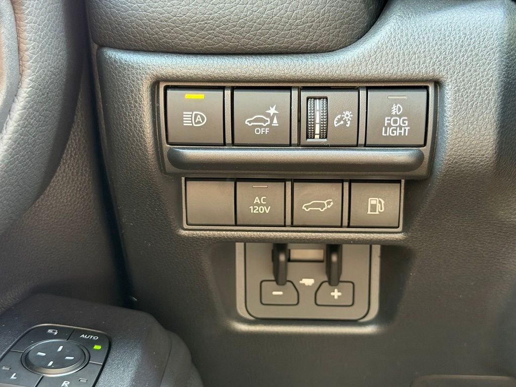 Used 2025 Gray Toyota Base image 28