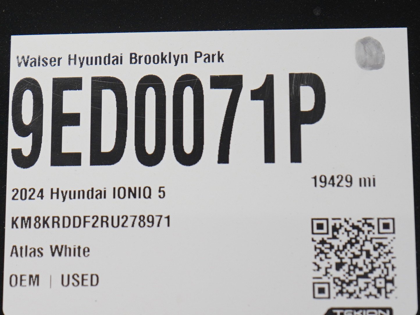 2024 Hyundai IONIQ 5 Limited - Photo 29