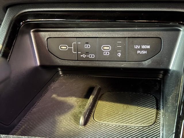 2025 Kia K5 GT-Line - Photo 18