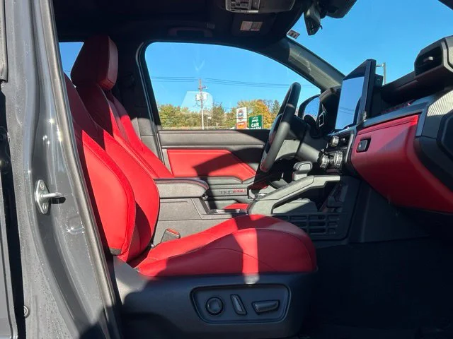 Certified Used 2025  Toyota TRD Pro image 27
