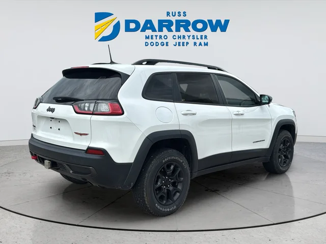Used 2022 White Jeep Trailhawk image 5