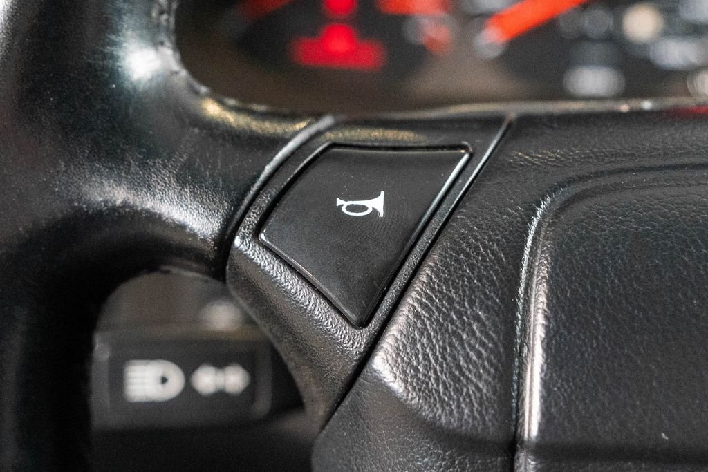 Used 1994 Black Porsche Base image 33