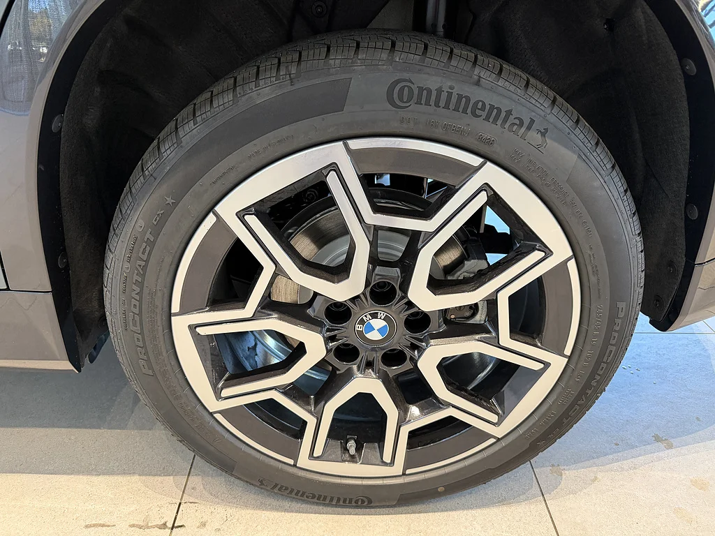 New 2027  BMW xDrive28i image 7