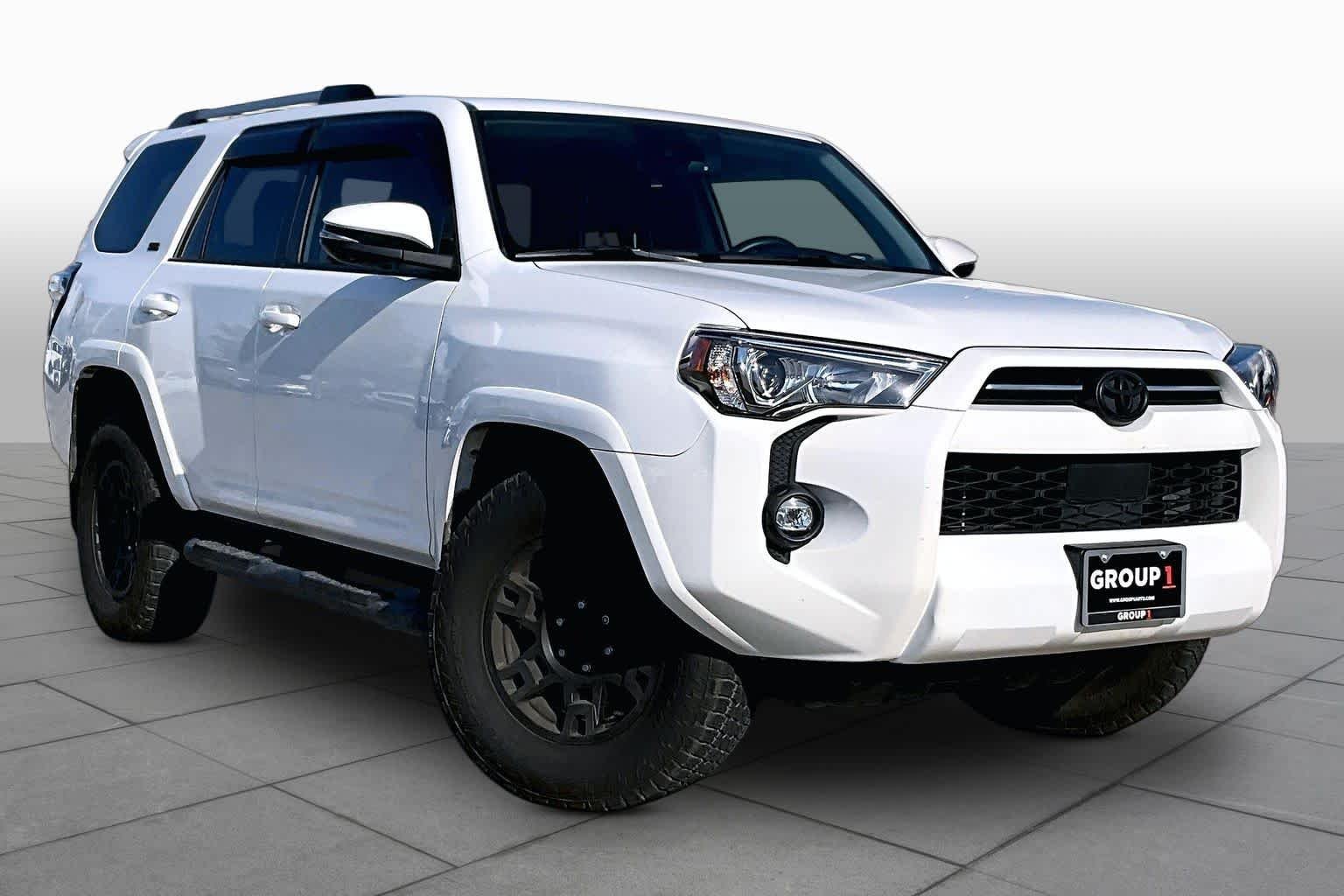 Used 2022 White Toyota SR5 Premium image 3