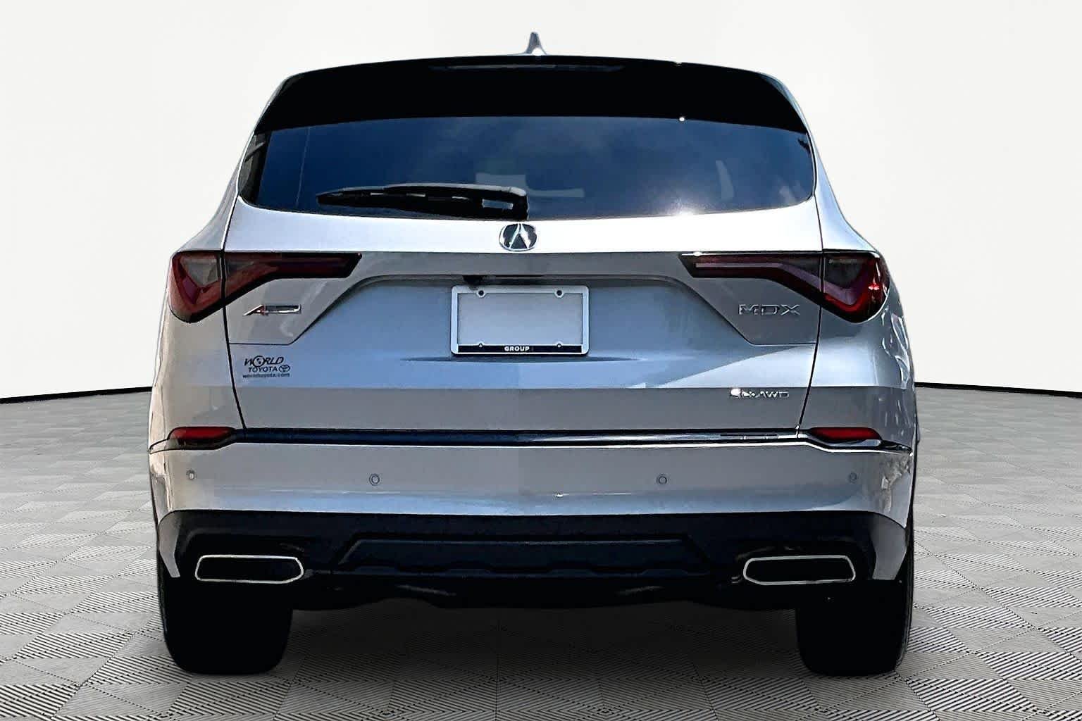 Used 2023 Lunar Silver Metallic Acura w/A-Spec Package image 5