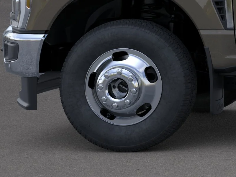 New 2026 Marsh Gray Ford F-350® Lariat® image 34