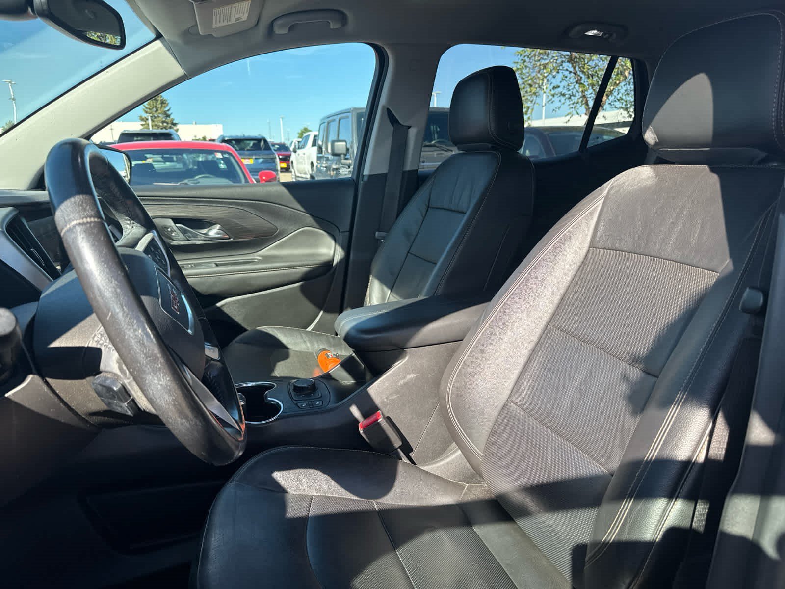 Used 2020 GRAPHITE GRAY METALLIC GMC SLT image 10