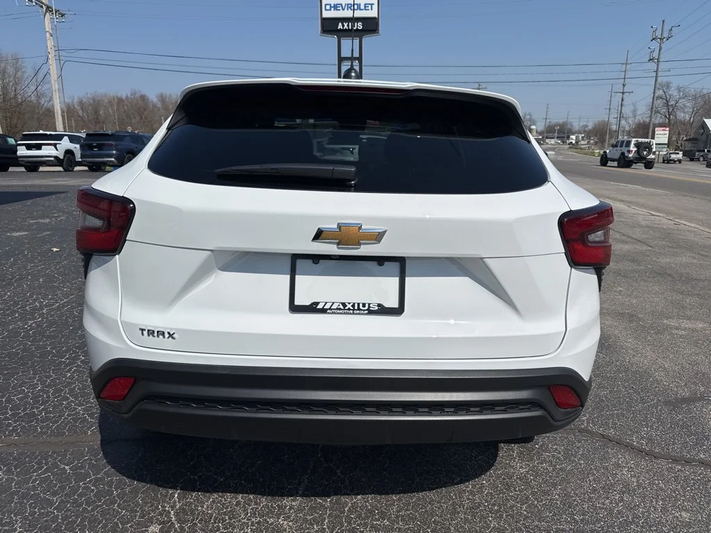 2026 Chevrolet Trax LS - Photo 6