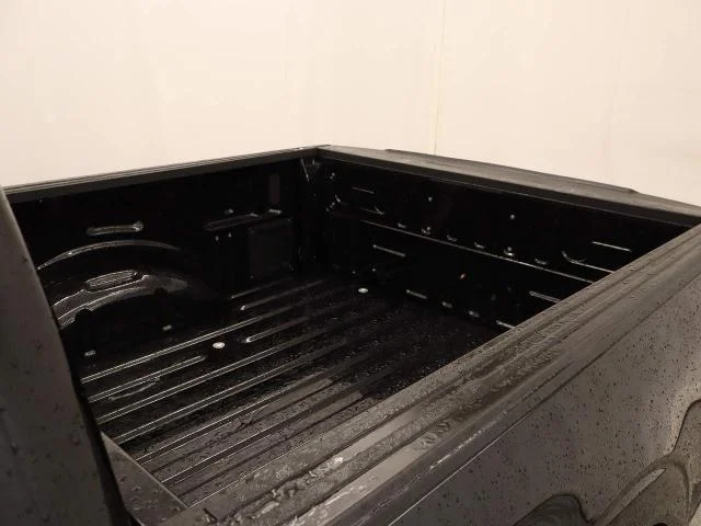 New 2026 Agate Black Metallic Ford XLT image 38