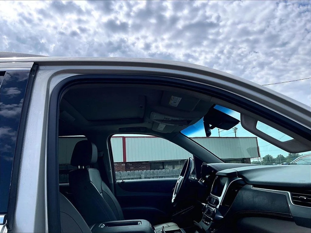 Used 2017 Gold Chevrolet Premier image 23
