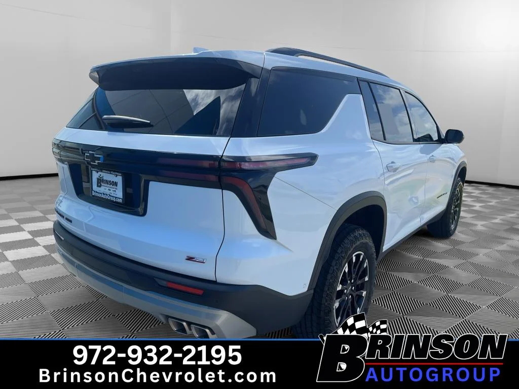 New 2026 Polar White Tricoat Chevrolet Z71 image 7