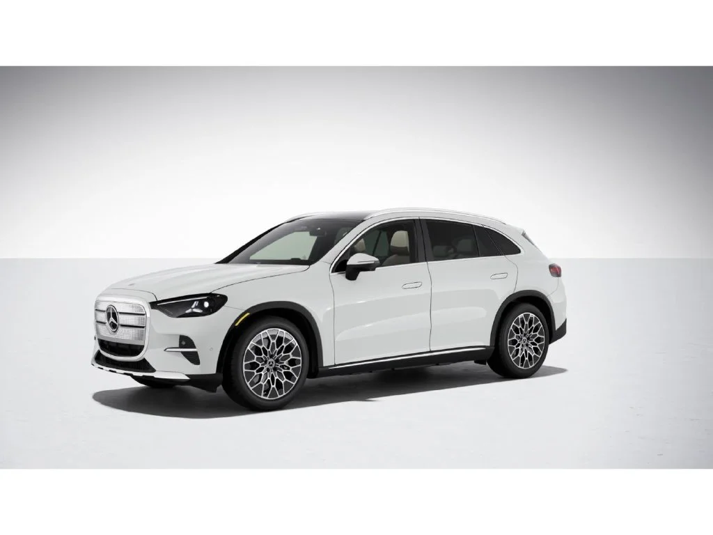 New 2027 White Mercedes-Benz GLC 400 image 38