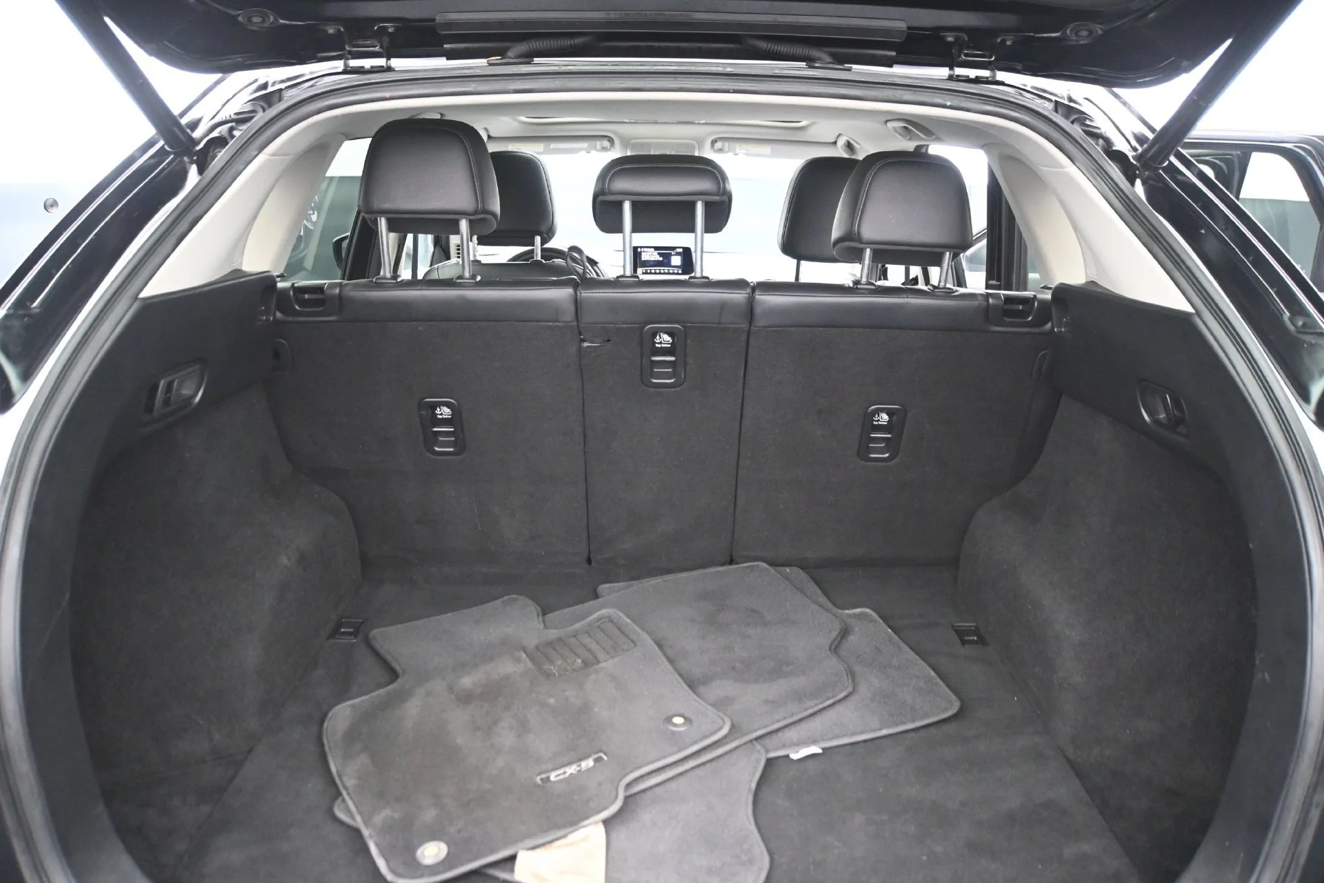 Used 2017 Jet Black Mica Mazda Grand Touring image 15