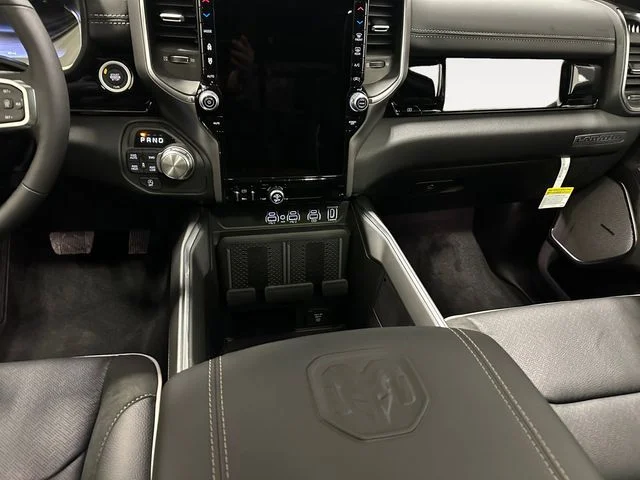 2026 RAM 1500 Laramie - Photo 11