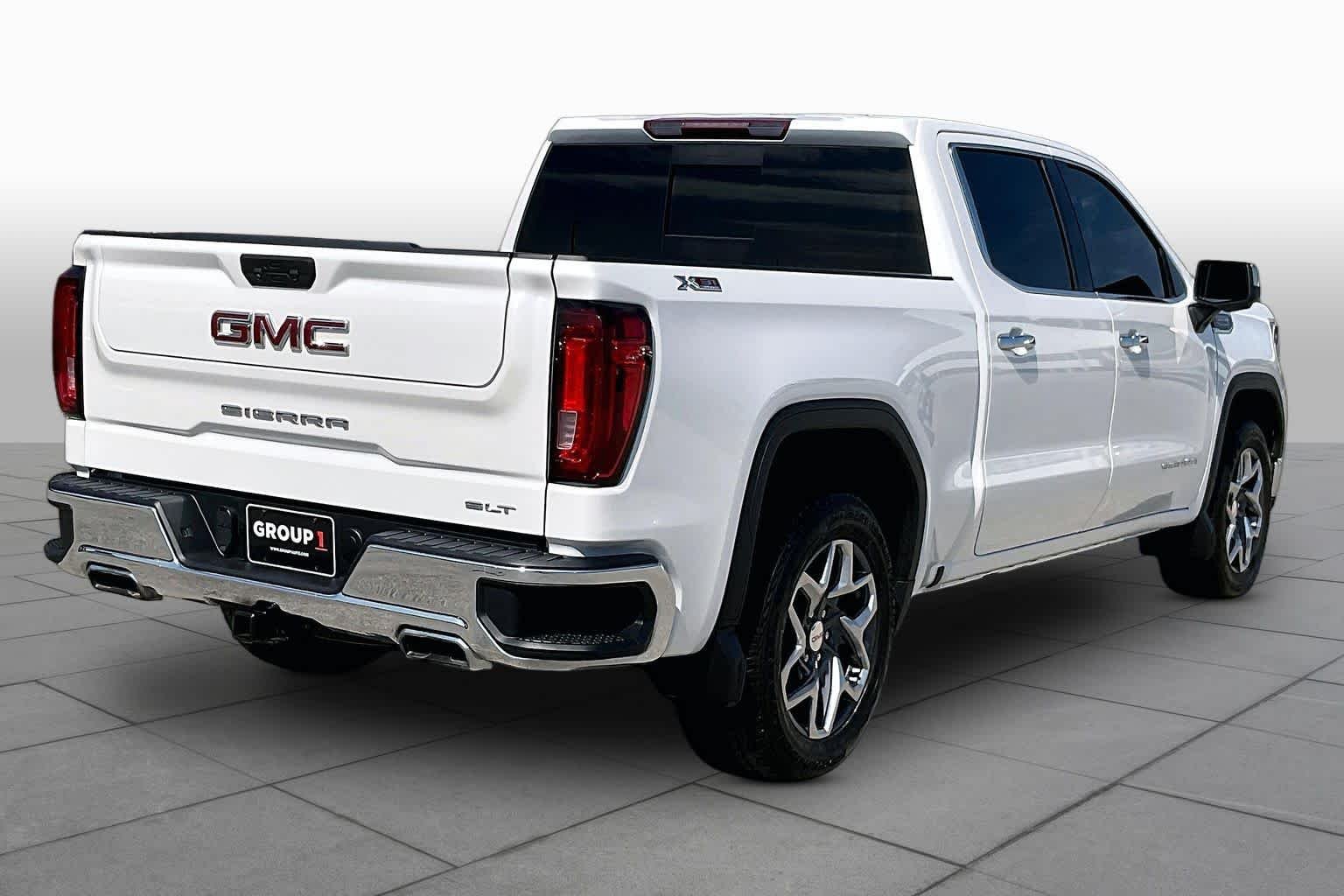 Used 2024 White Frost Tricoat GMC SLT image 13
