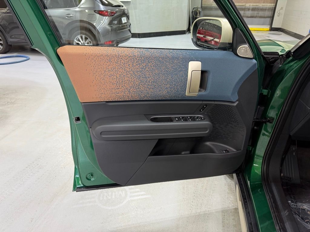 2025 MINI Countryman S - Photo 10