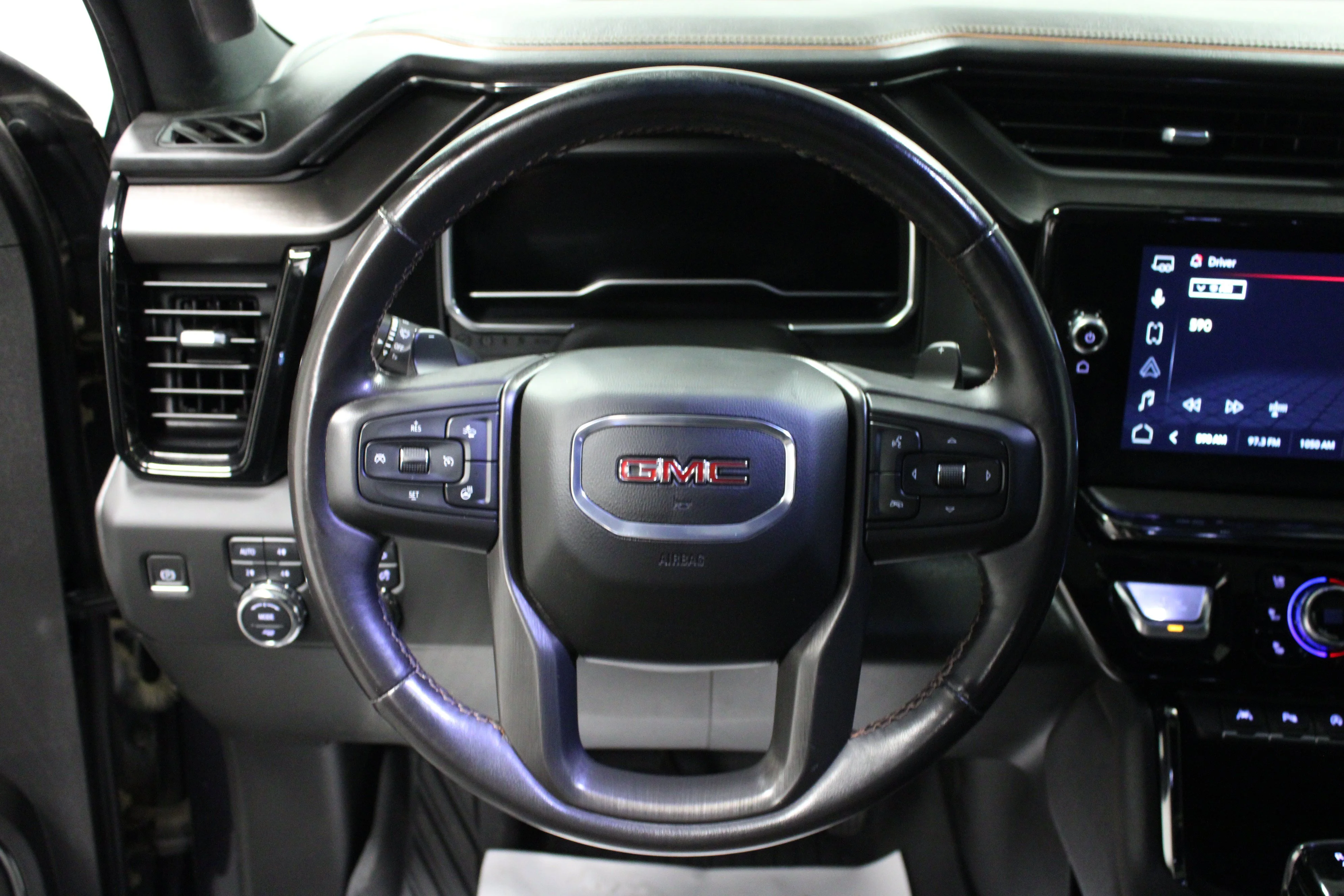 Used 2023 Titanium GMC AT4 image 17