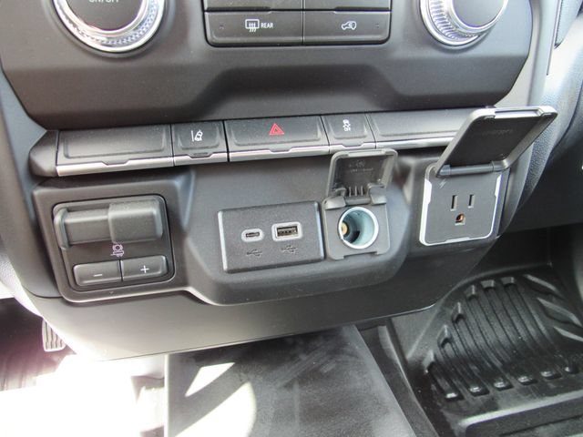 2026 GMC Sierra 2500HD Pro - Photo 20